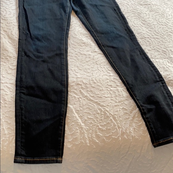 Jeans - Picture 2 of 4